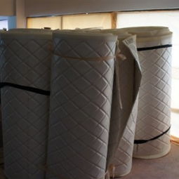 探訪(fǎng)義烏市桑海電子商務(wù)商行 廠家直銷(xiāo)，專(zhuān)注高檔繡花軟包皮革供應(yīng)